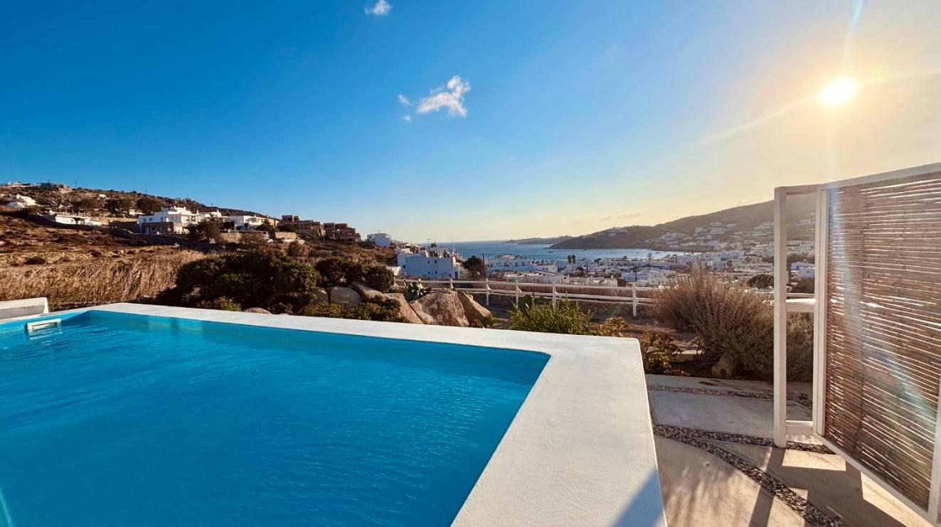 Amperian Mykonos Suites & Villas Mykonos Town Pokój zdjęcie